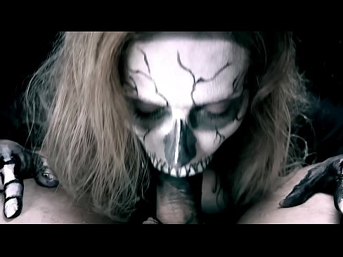 ❤️ Demoon meisie suig haan met haar swart mond en sluk cum. ❤❌ Pornovideo by porn af.hellporno-com.ru ❌️